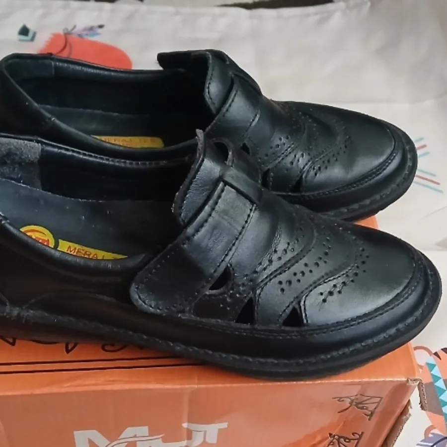 کفش طبی زنانه