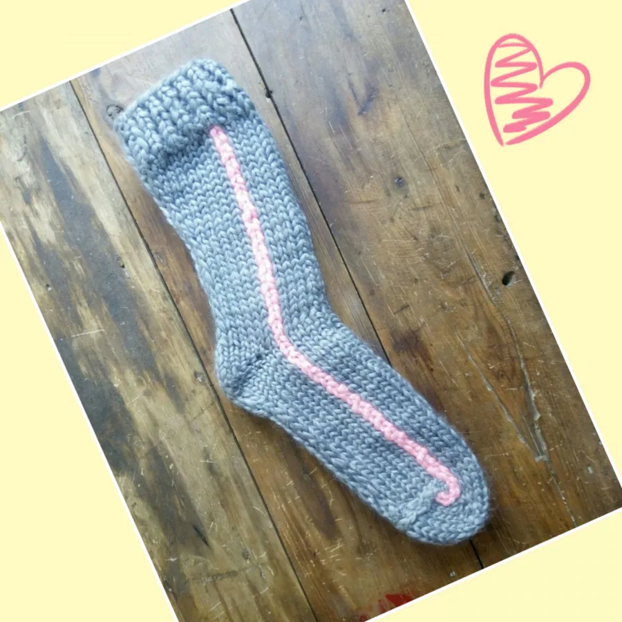 جوراب بافت طوسی و صورتی