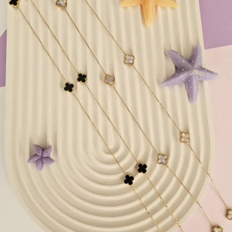 زنجیر بلند ونکیف