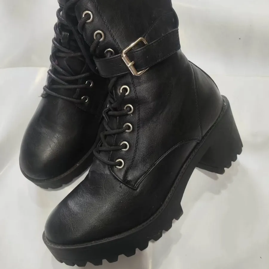 نیم بوت زنانه