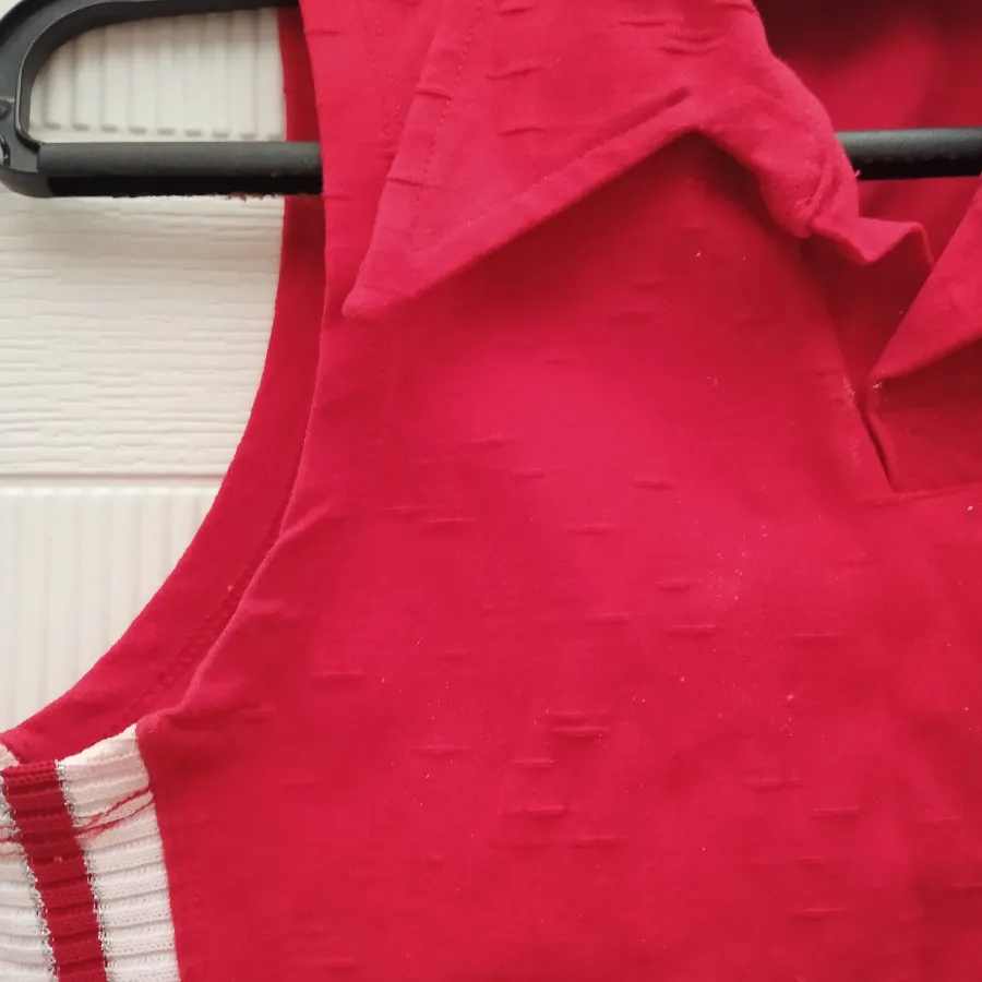 کراپ تاپ ورزشی