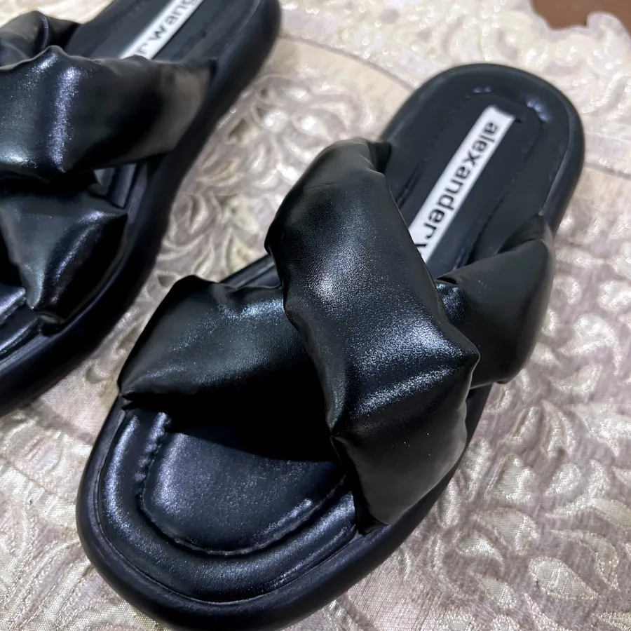 صندل پف دار