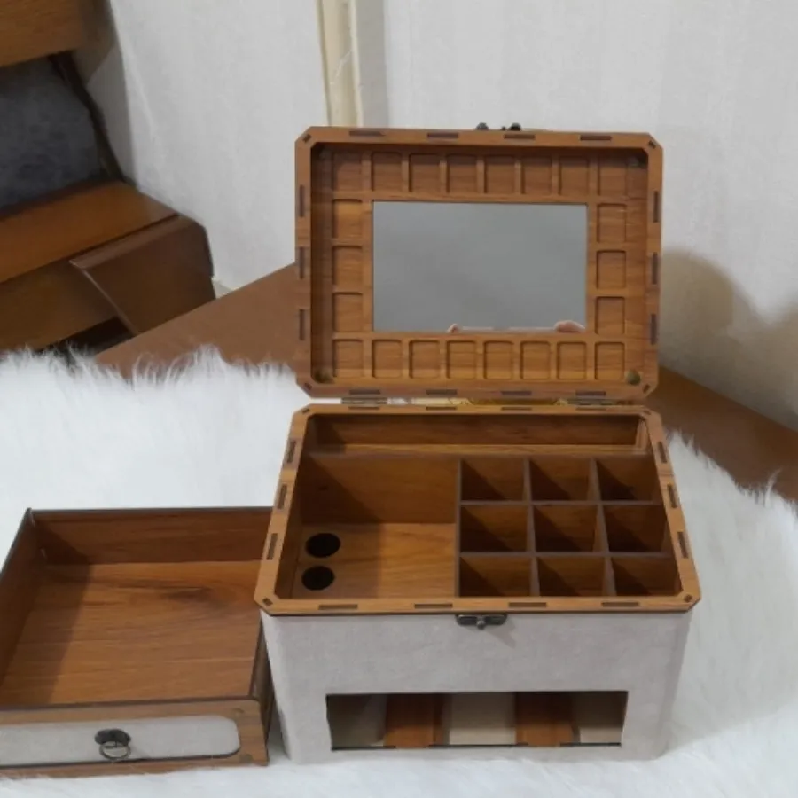 باکس چوبی ارایشی