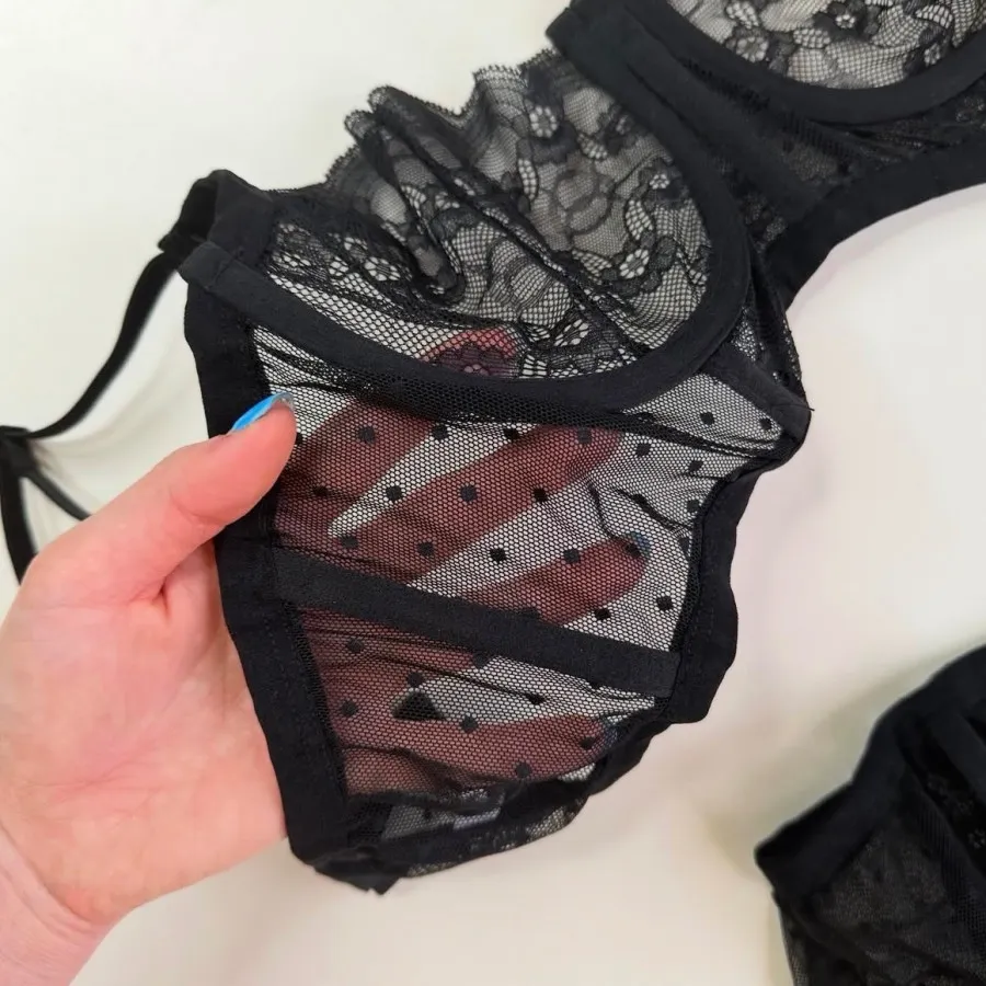 ست چهارتیکه لباس زیر