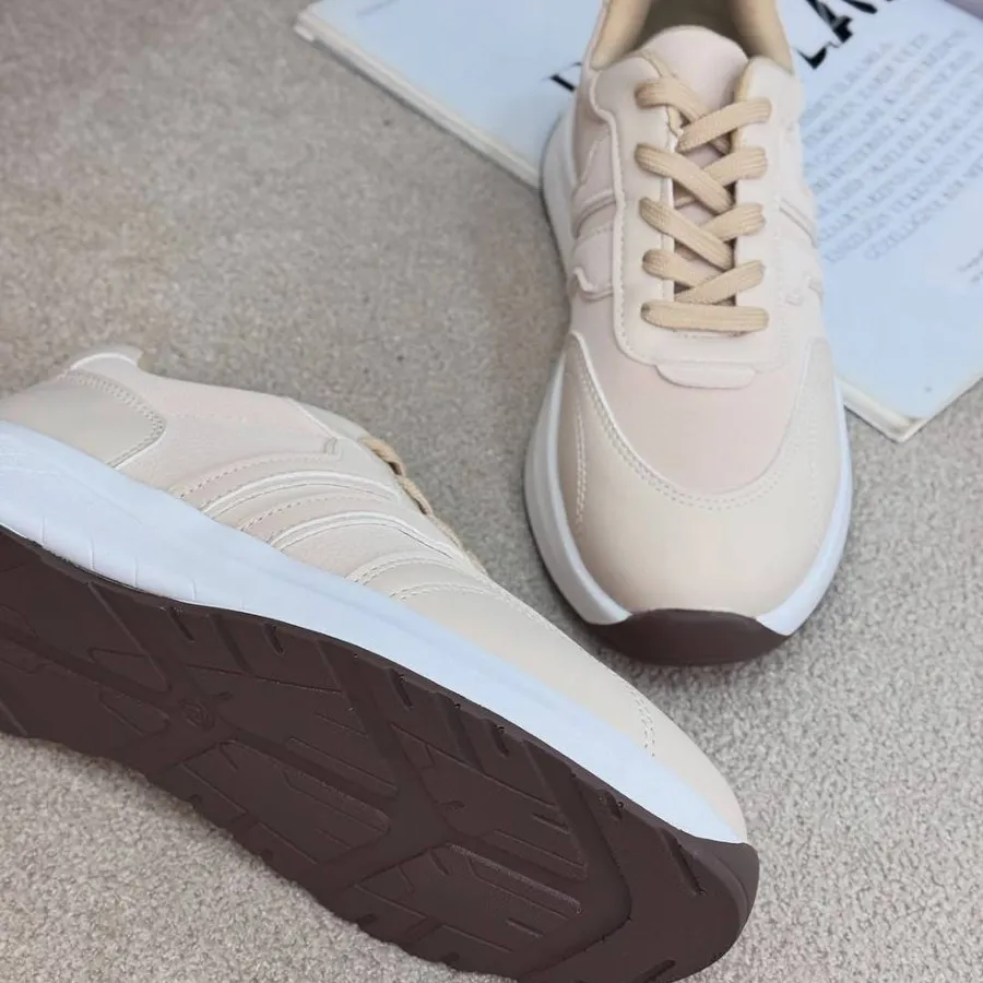 کتونی ساده وشیک