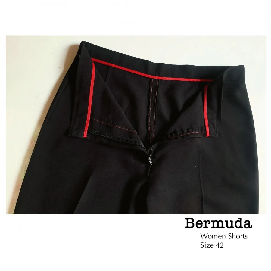 شلوارک دیپلمات زنانه