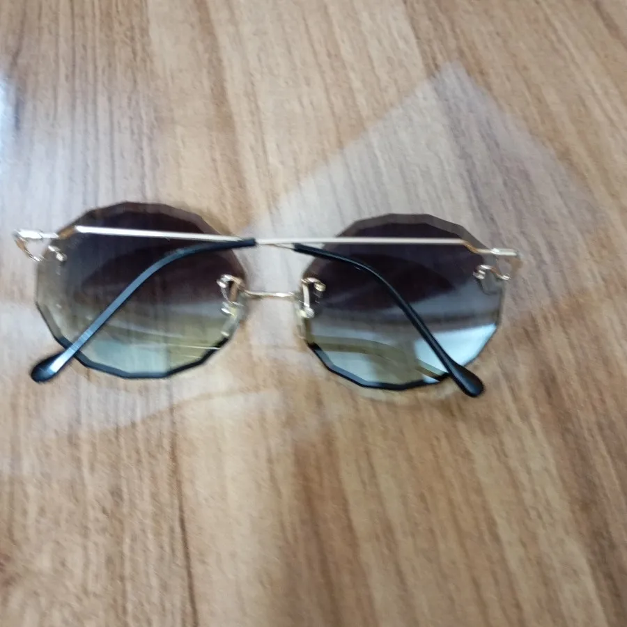 عینک آفتابی