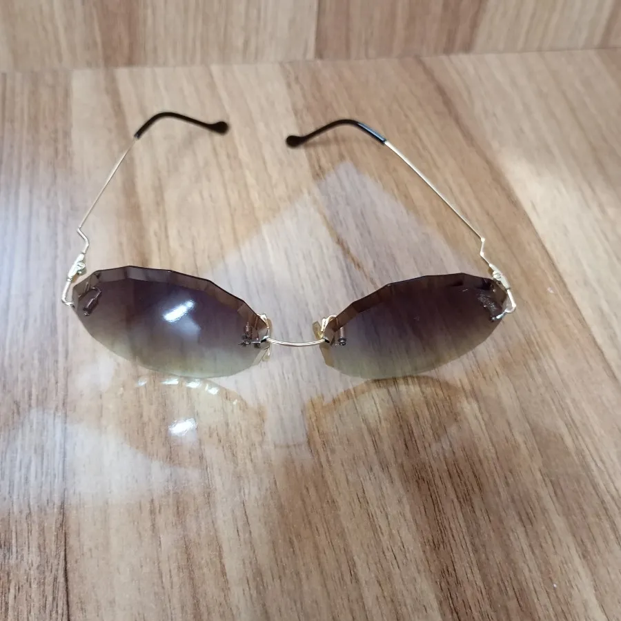 عینک آفتابی