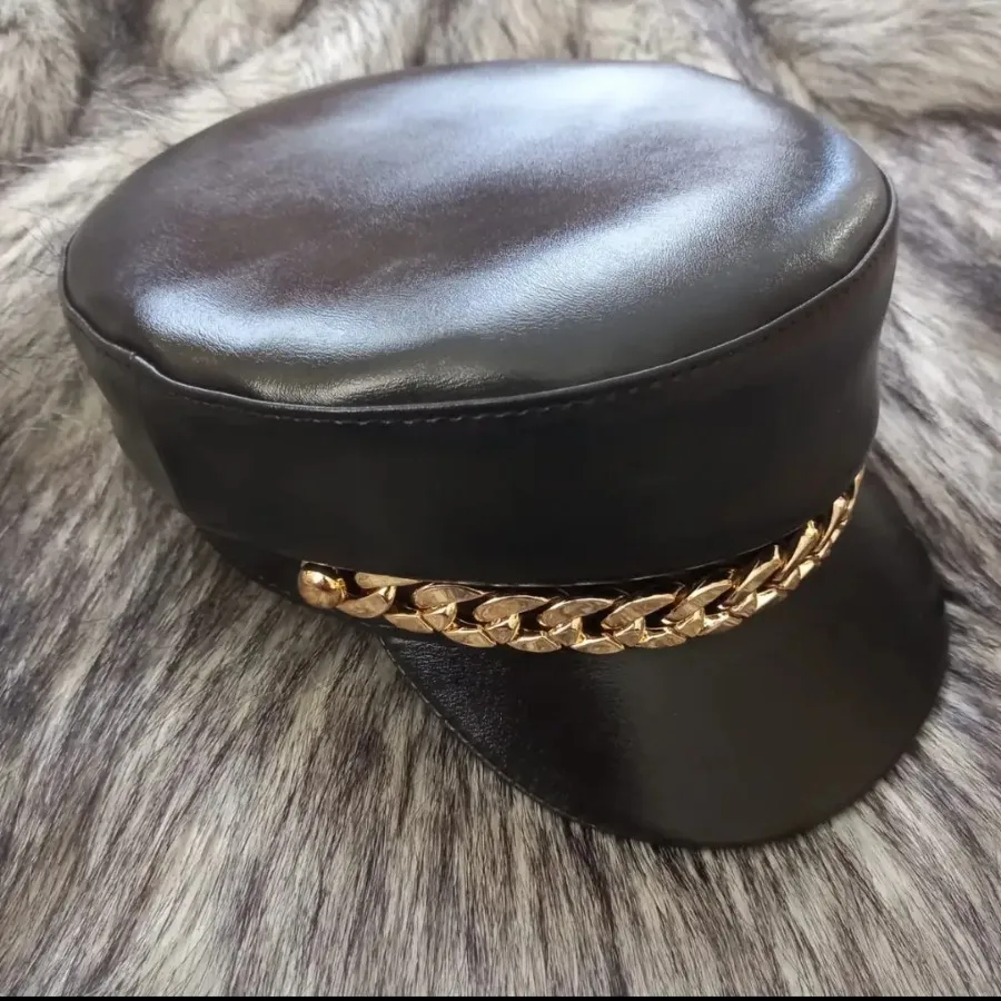 کلاه کاپیتانی