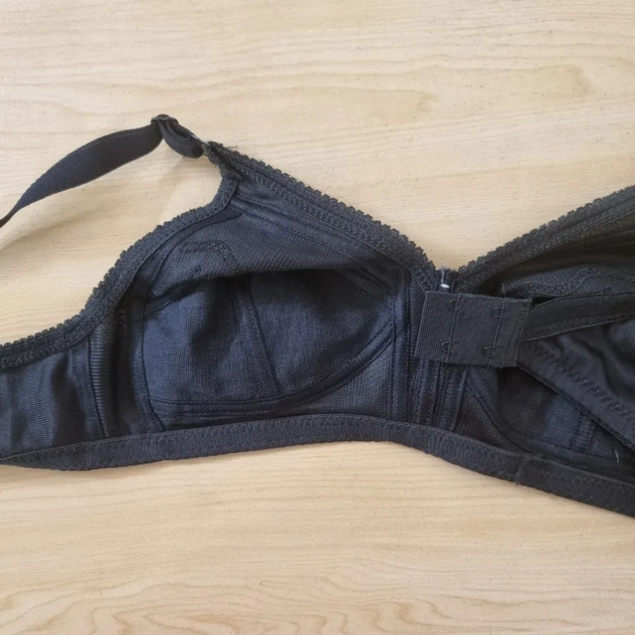 سوتین مشکی سایز 65