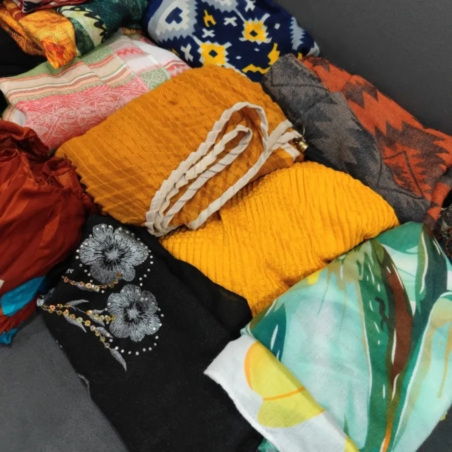 شال و روسری کم کارکرد