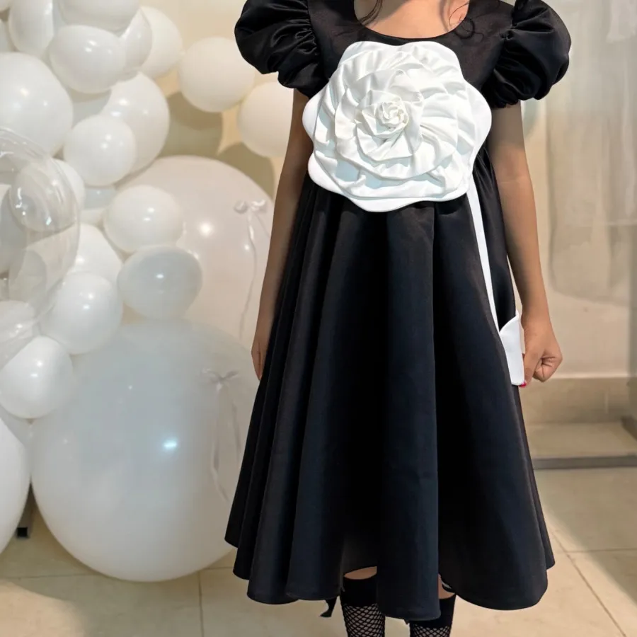 پیراهن دخترانه