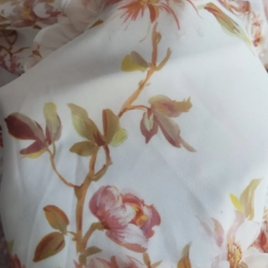 مینی کرپ حریر گلدار نباتی