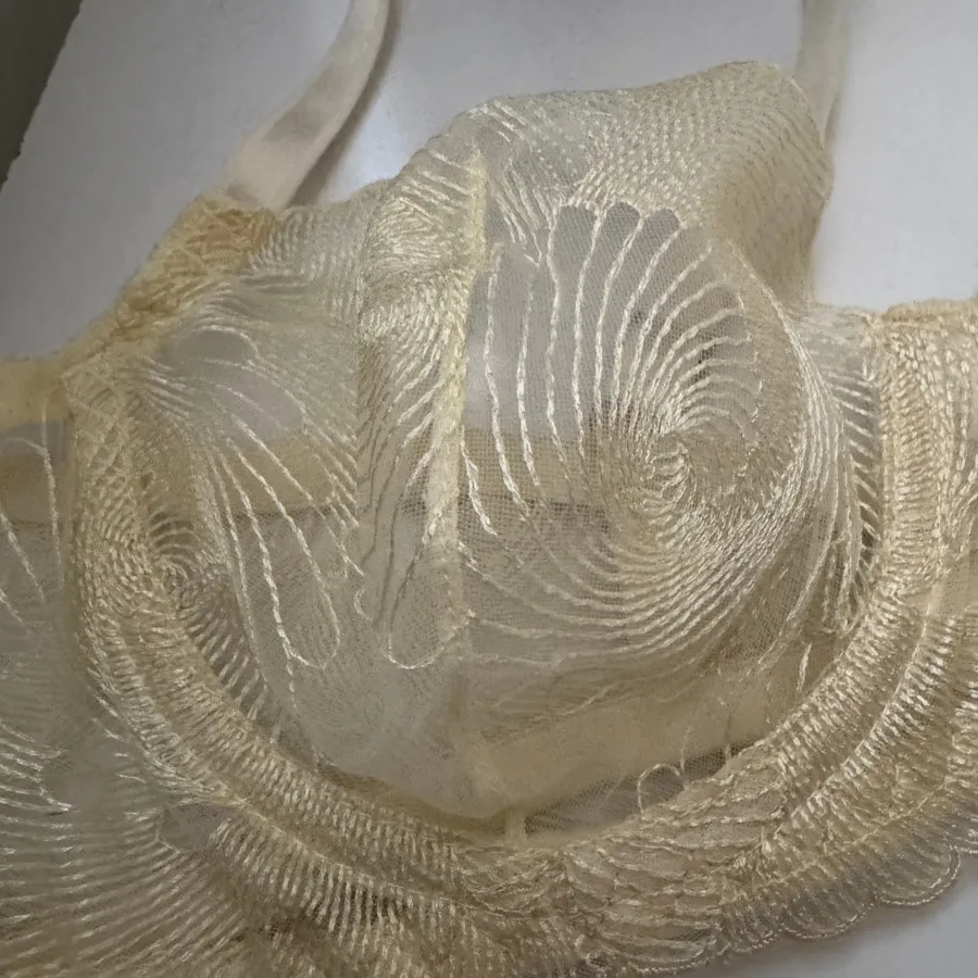 ست سوتین و شورت زرد