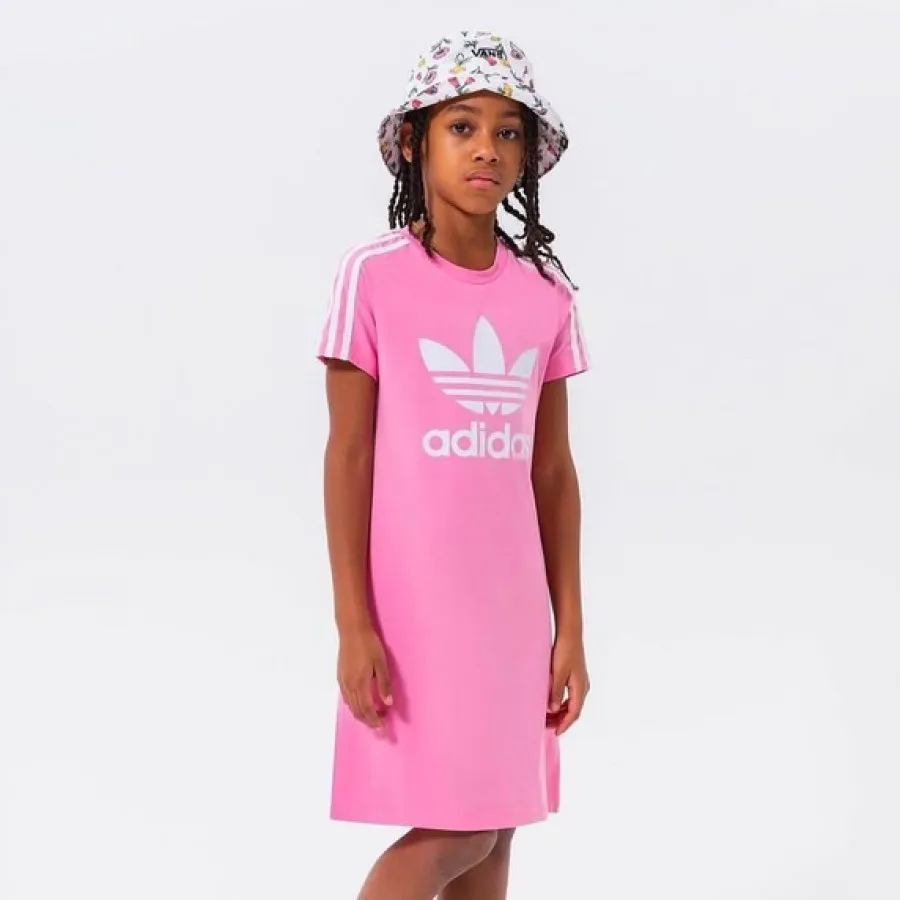 پیراهن صورتی آدیداس