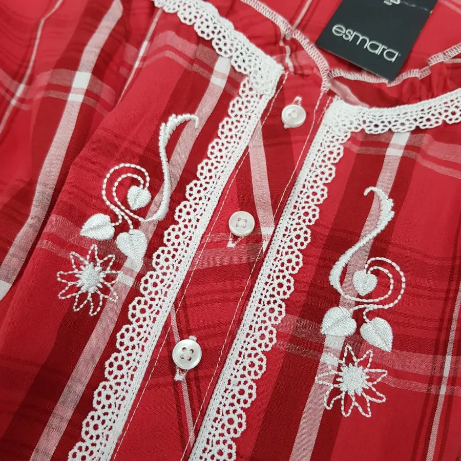 شومیز سفید و قرمز اسمارا