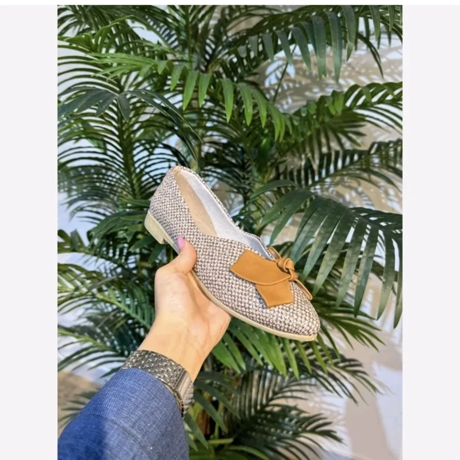 کفش کالج زنانه