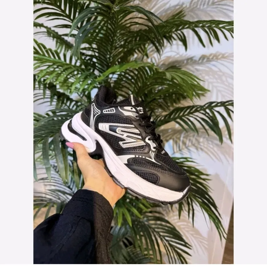 کفش کتونی نیوبالانس