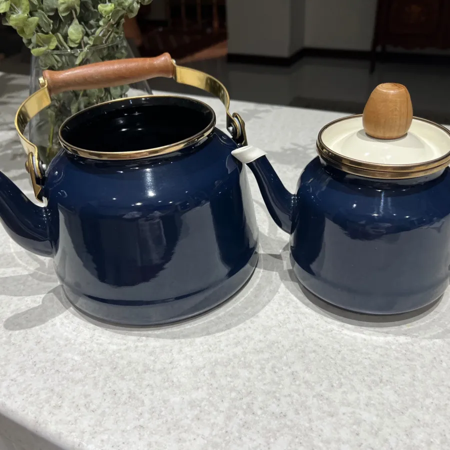 کتری و قوری مادام کوکو