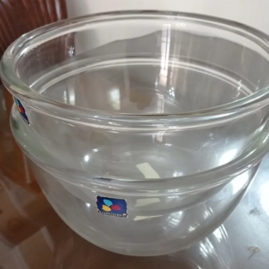 کاسه بزرگ آش فرانسه