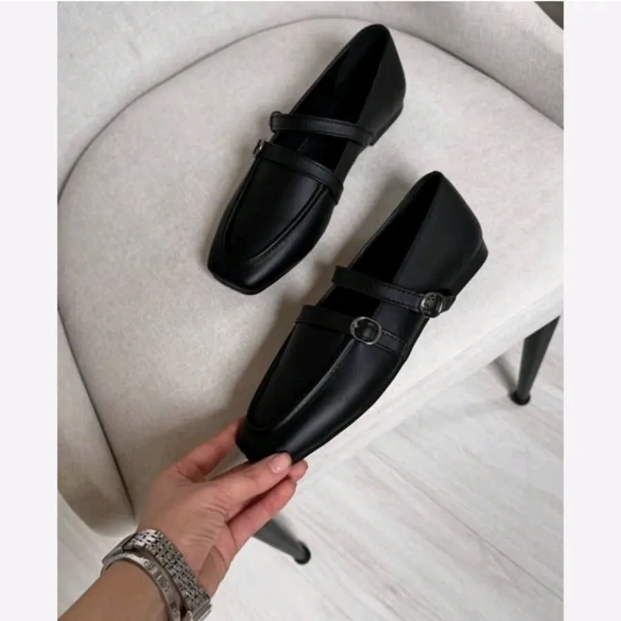 کفش کالج جدید