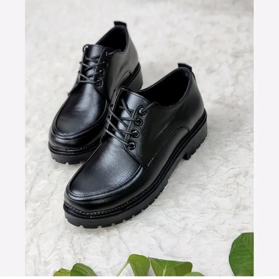 کفش زنانه طبی