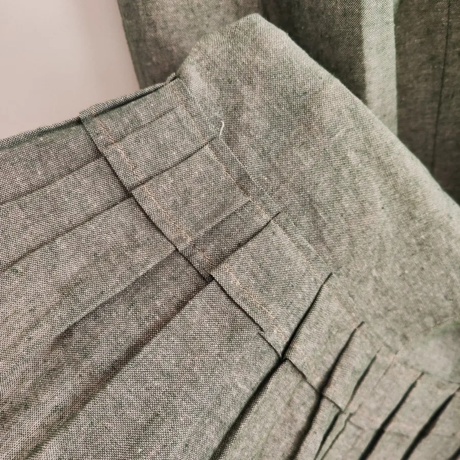 ست شومیز و دامن عروسکب