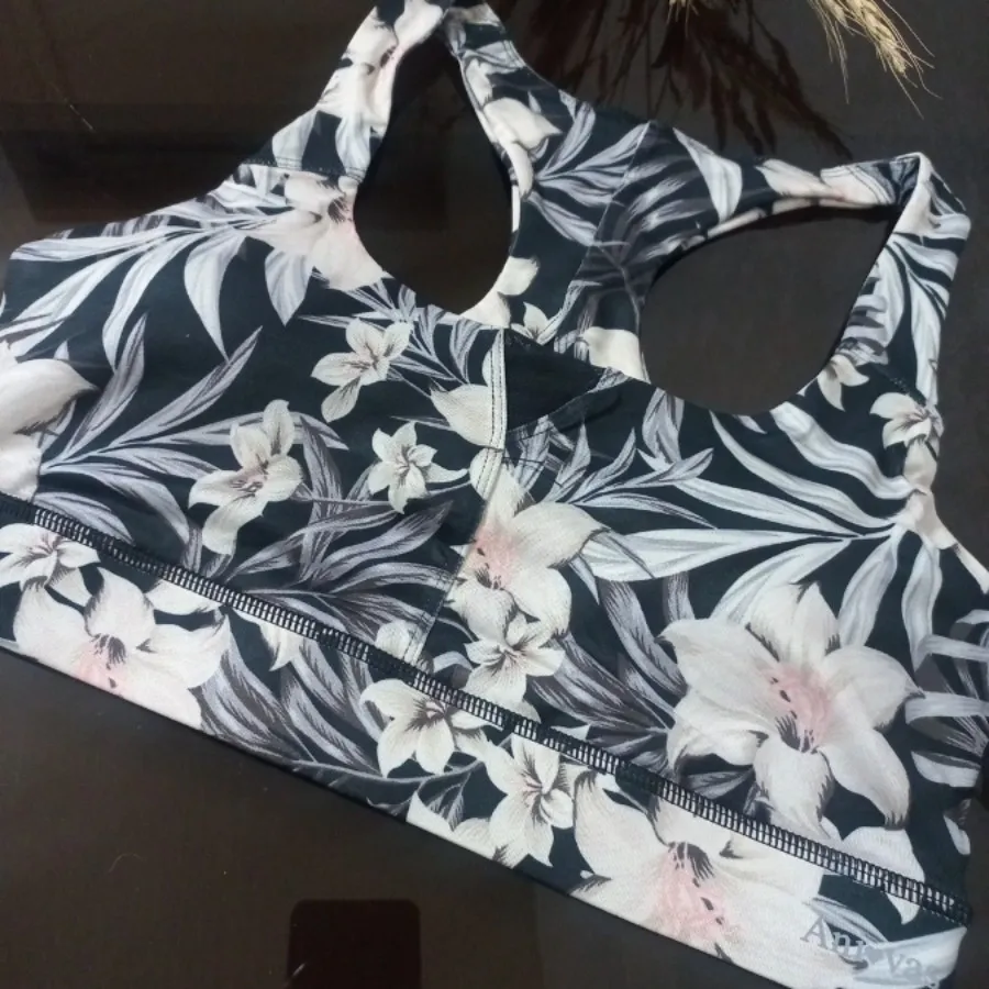 نیم تنه آفریقایی anivas