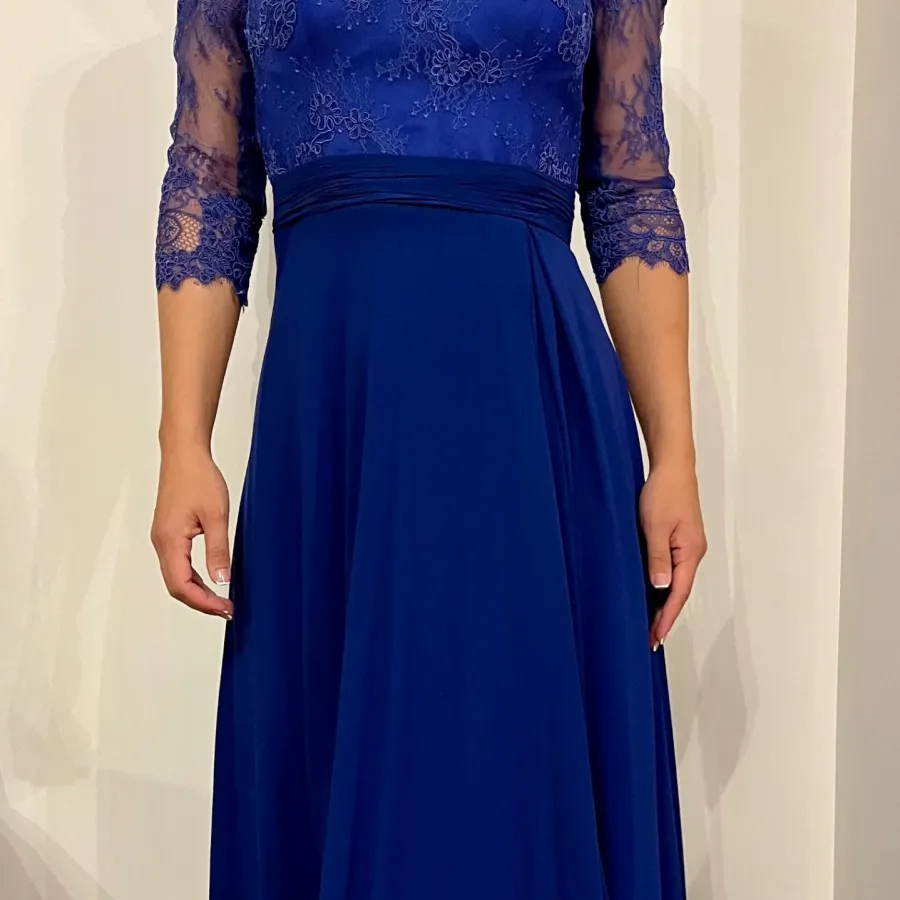 لباس مجلسی دانتل و حریر