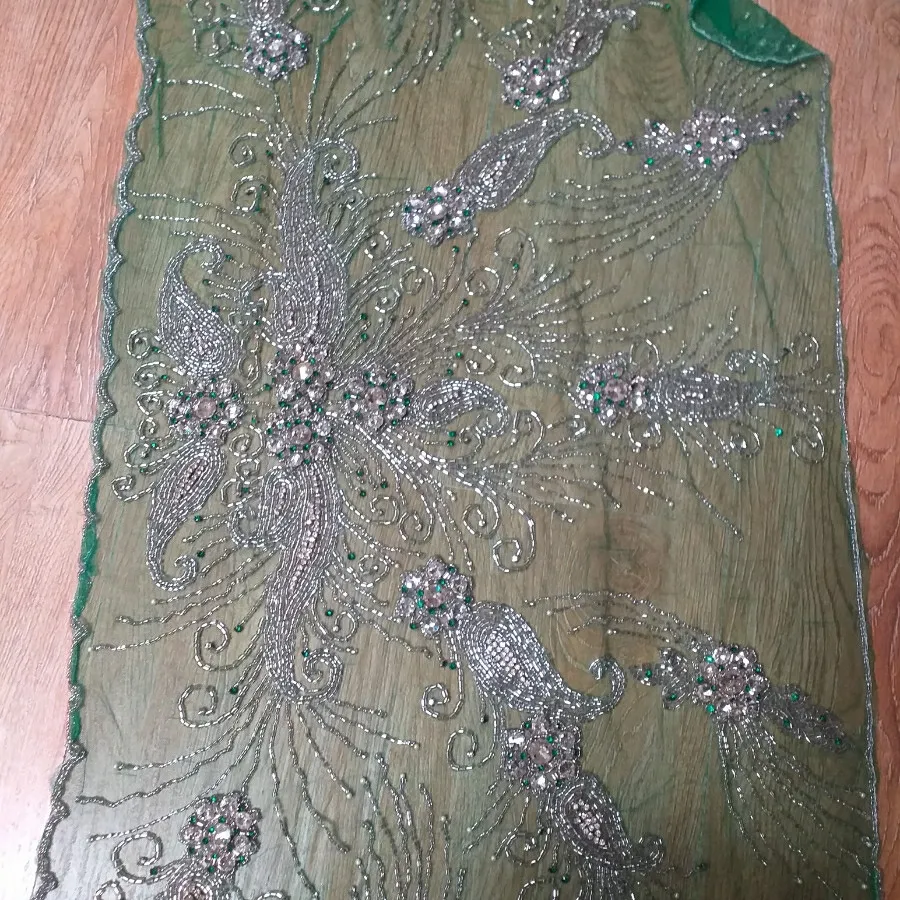 پارچه و پنل سنگدوزی