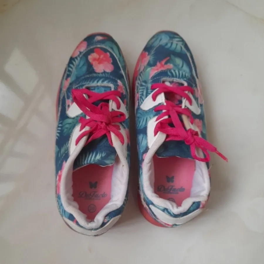 کتونی اسپورت ترک