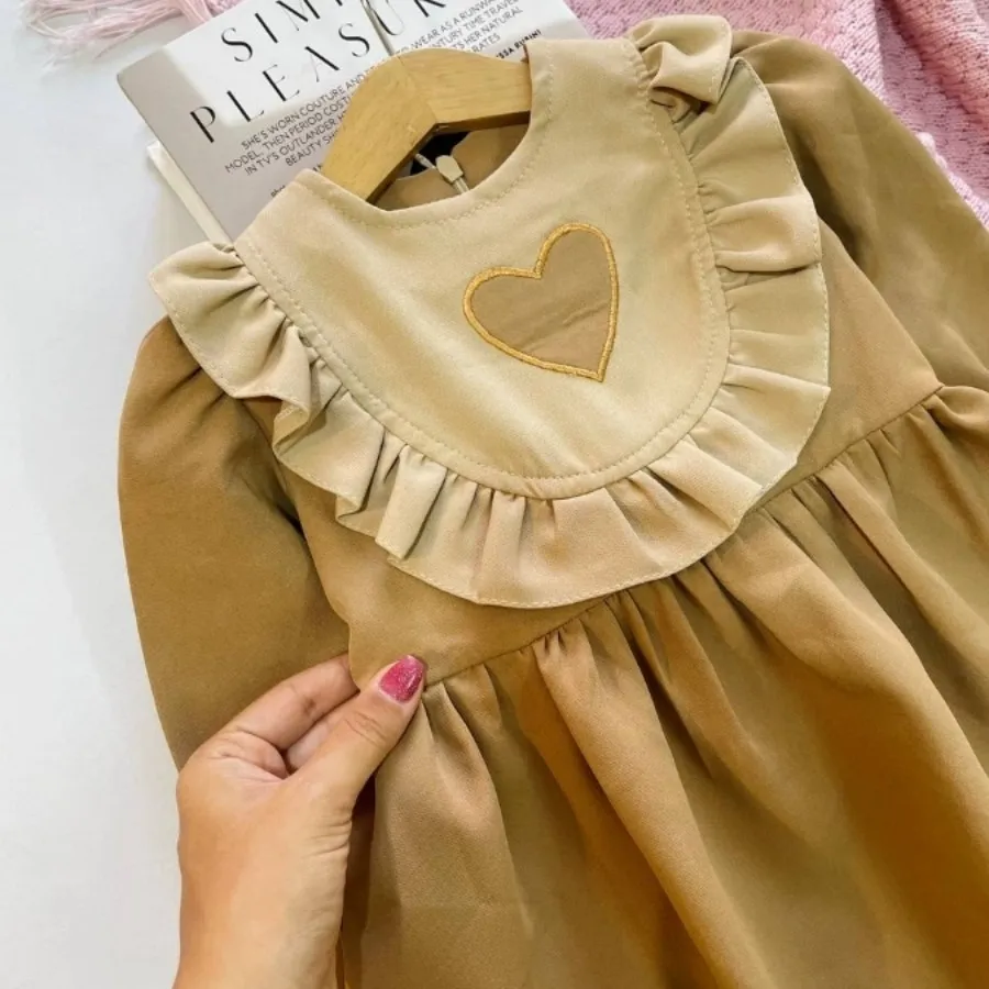 پیراهن بچگانه