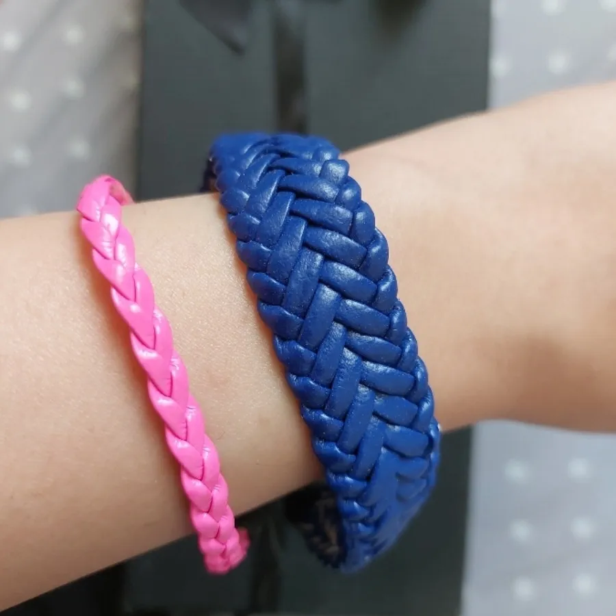 دستبند چرمی