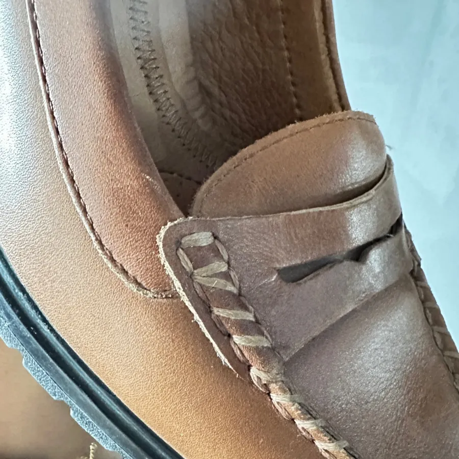 کفش چرم قهوه ای