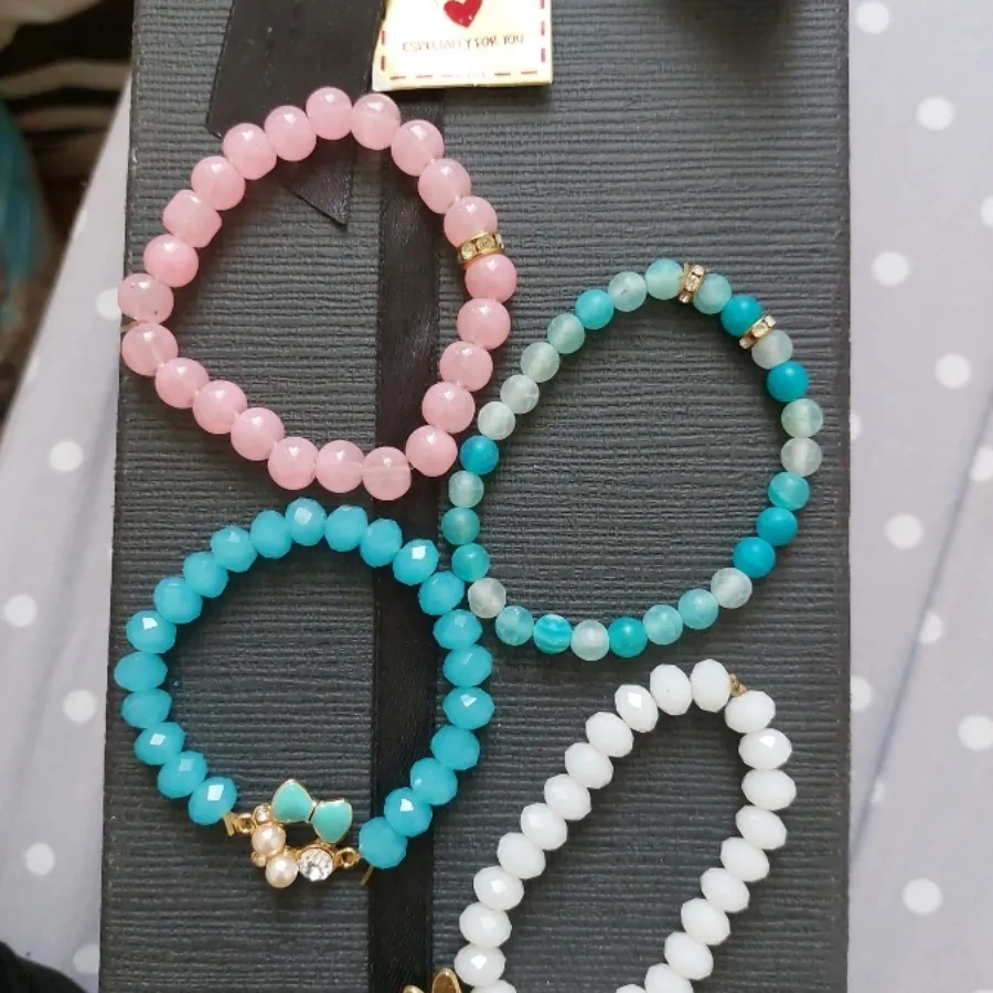 دستبند مهره ای