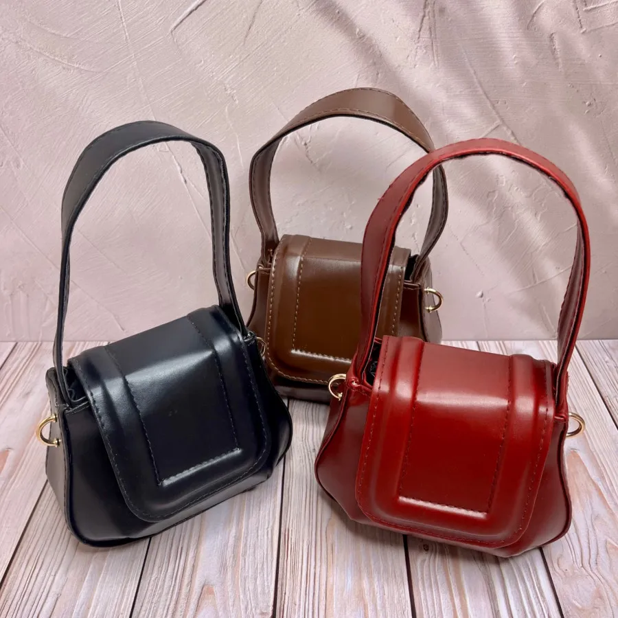 کیف مینی مون