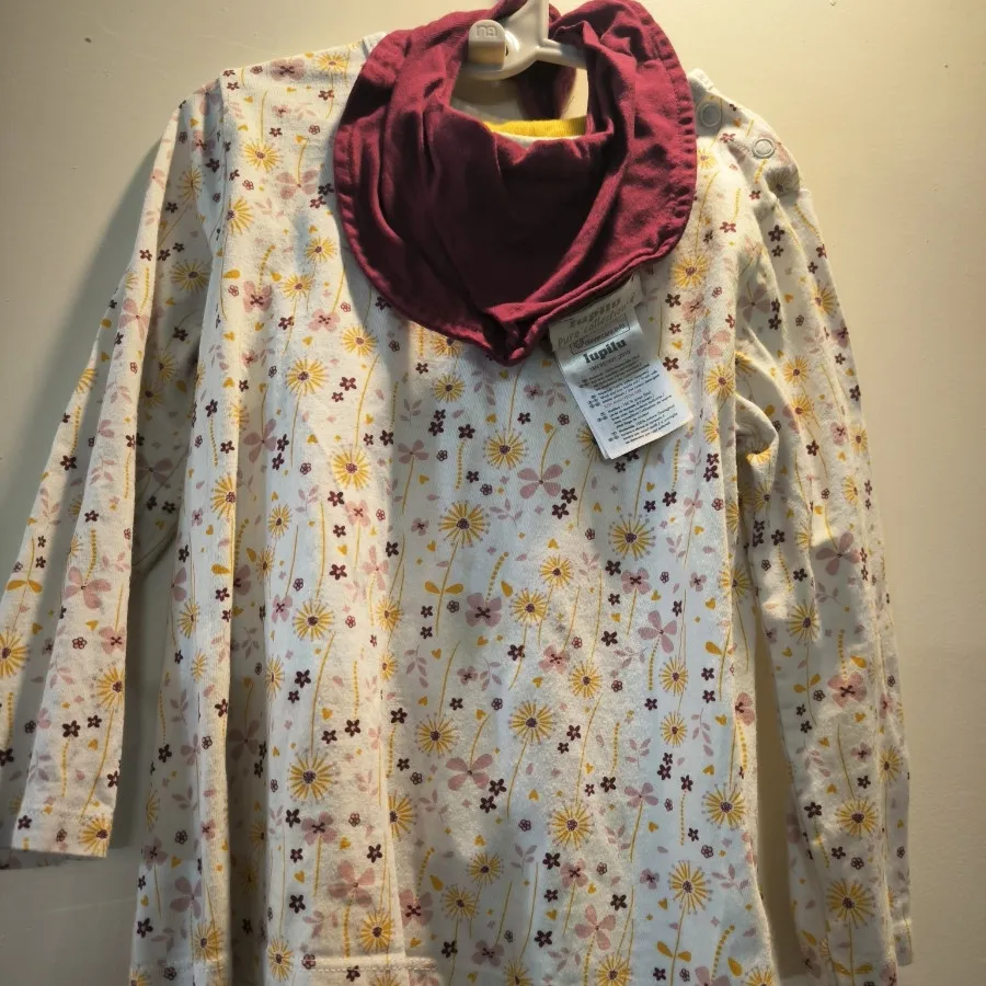 لباس بچه‌گانه