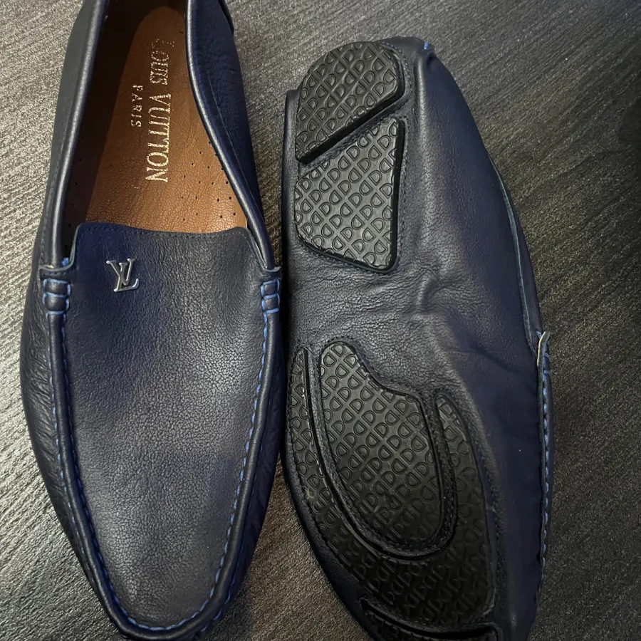 کفش برند لویی ویتون