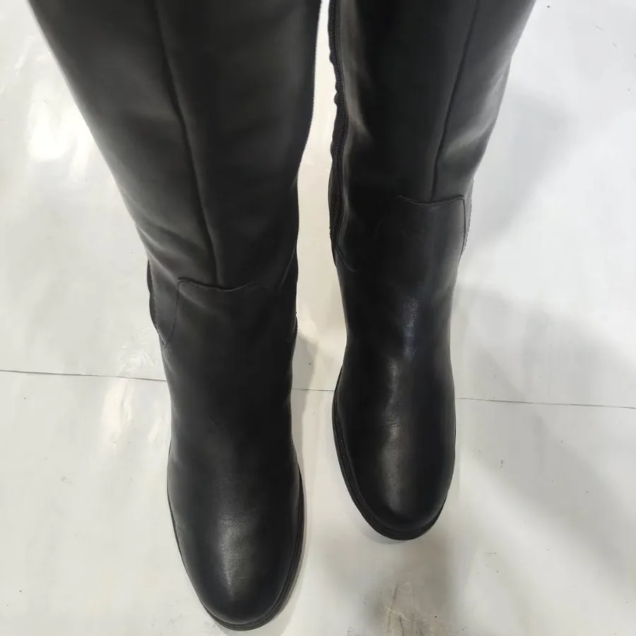 بوت بلند زنانه