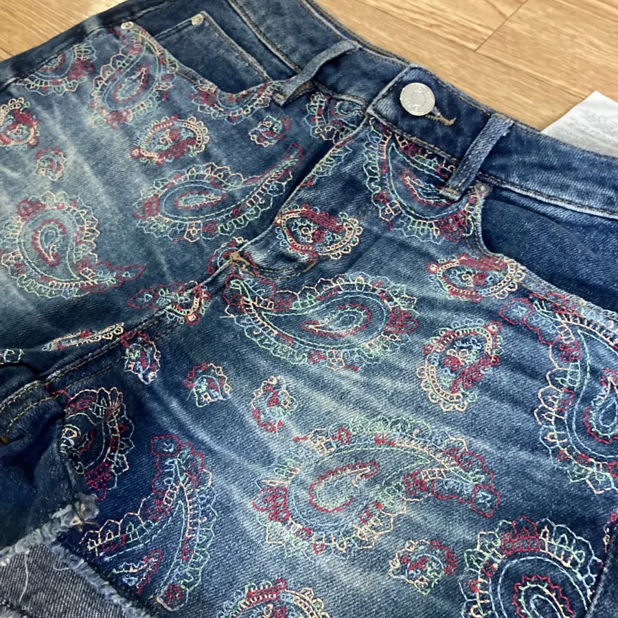 شلوارک لی خارجی