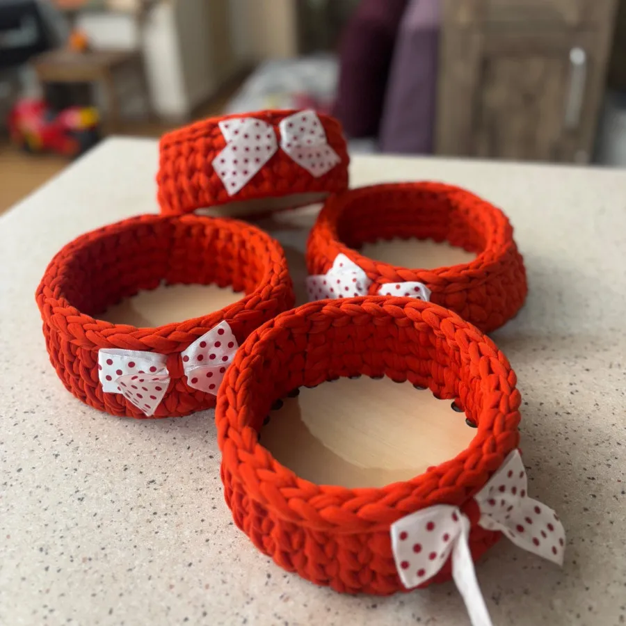 سبدهای تریکو بافی