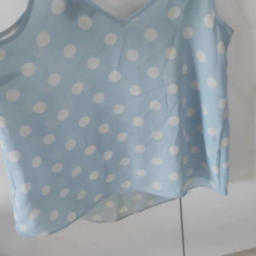 تاپ وارداتی ترند دخترونه