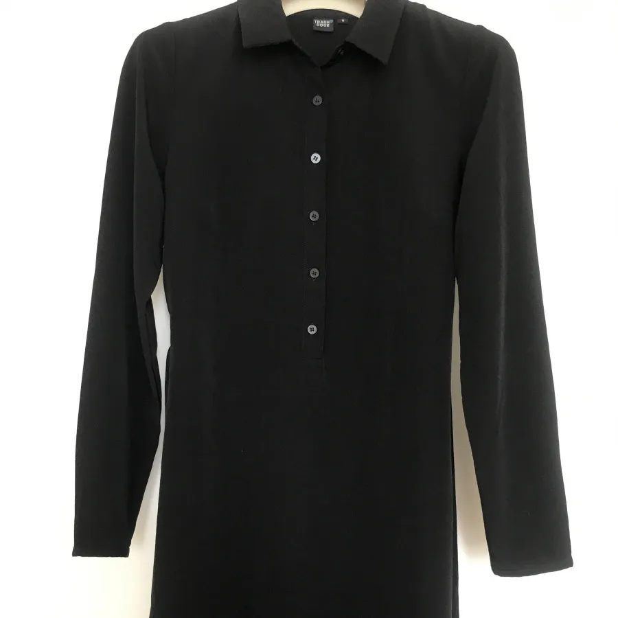 پیراهن مشکی میدی