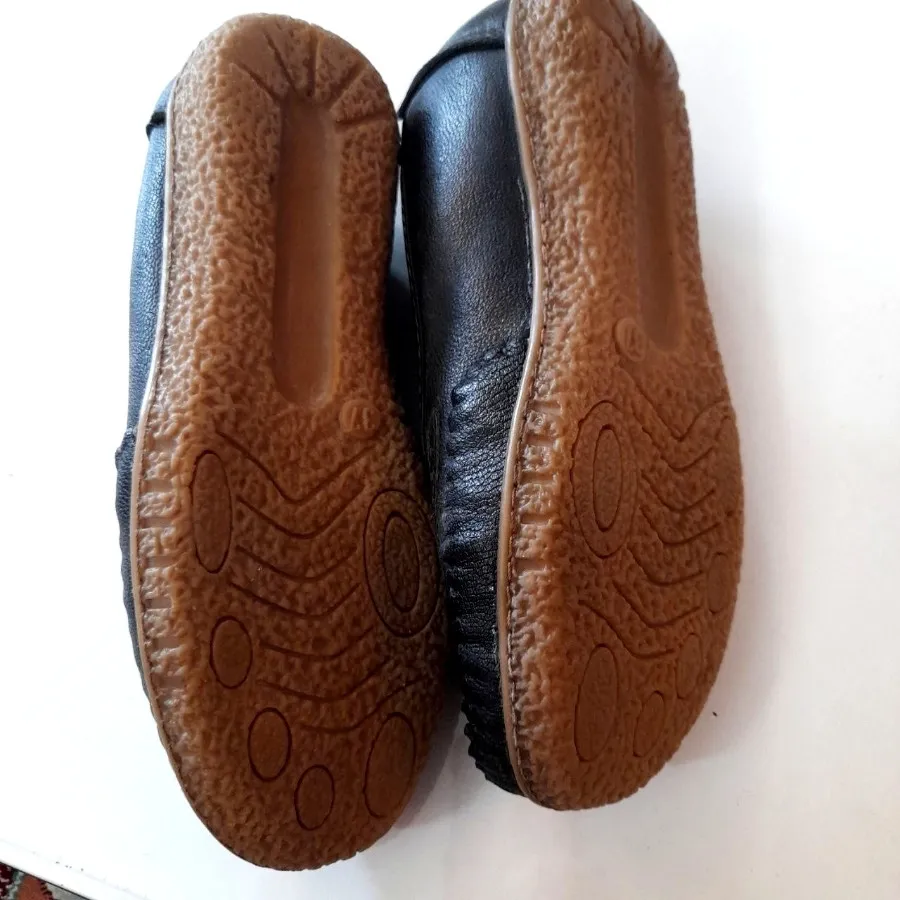 کفش چرم نیوشا