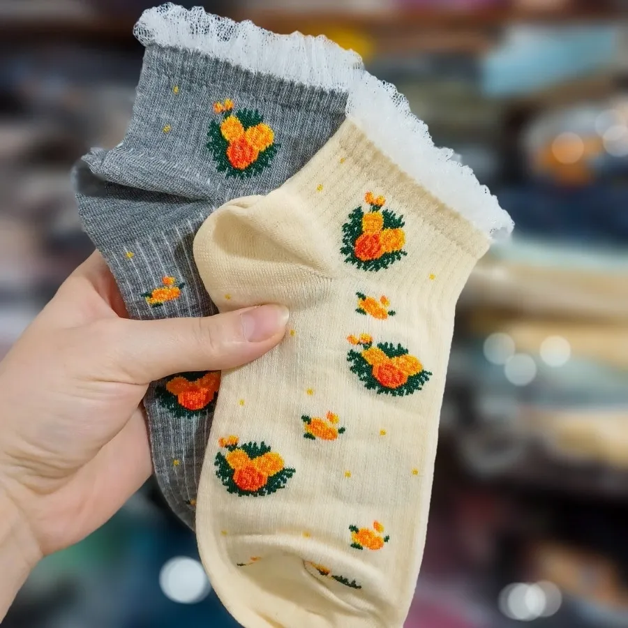 جوراب زنانه