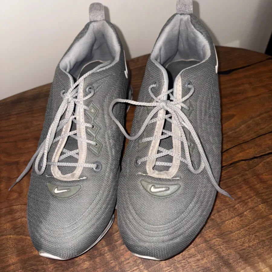 کتونی زیبا مارک نایک