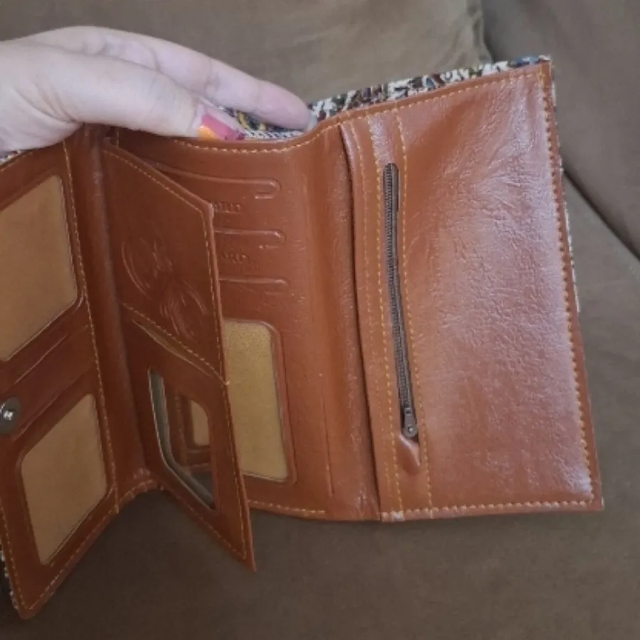 کیف پول زنانه