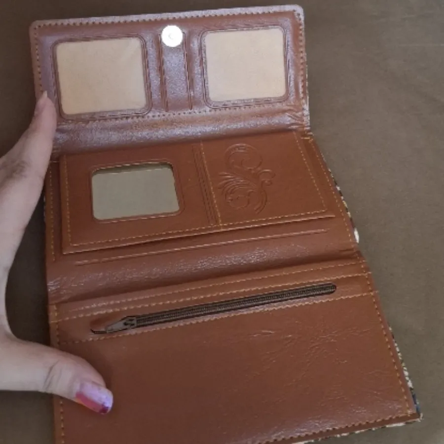 کیف پول زنانه