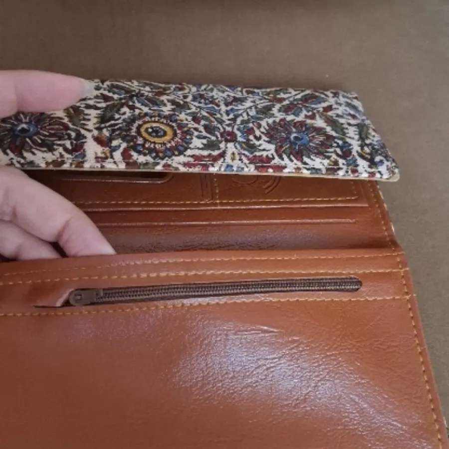 کیف پول زنانه