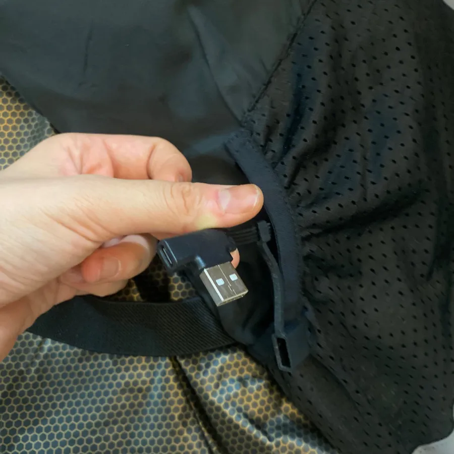 کاپشن برند اتودور